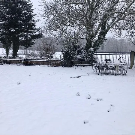 L'auberge Des Pyrenees Frühstückspension